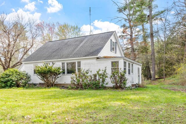 94 Amherst Road, Merrimack, NH 03054