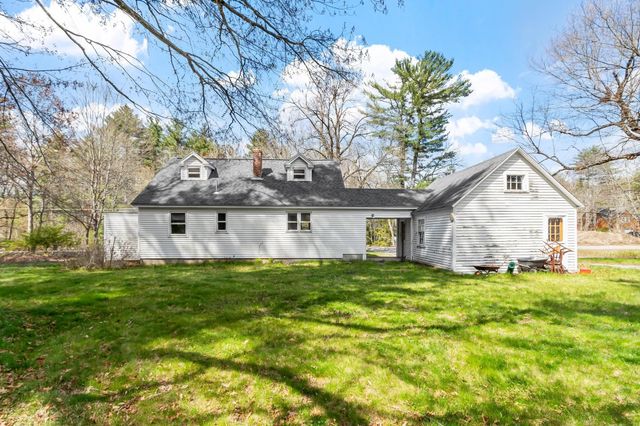 94 Amherst Road, Merrimack, NH 03054