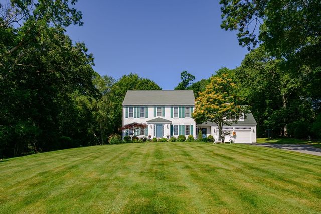 86 Telegraph Hill Road, Marshfield, MA 02050