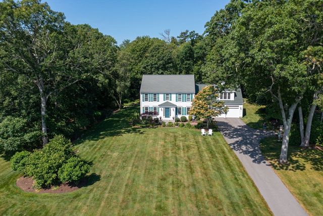 86 Telegraph Hill Road, Marshfield, MA 02050