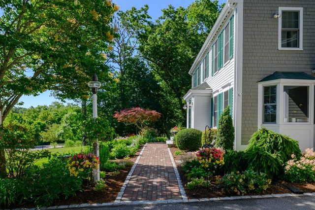 86 Telegraph Hill Road, Marshfield, MA 02050