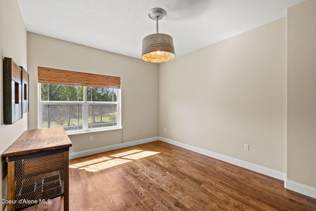 7308 E Greyridge Rd, Athol, ID 83801