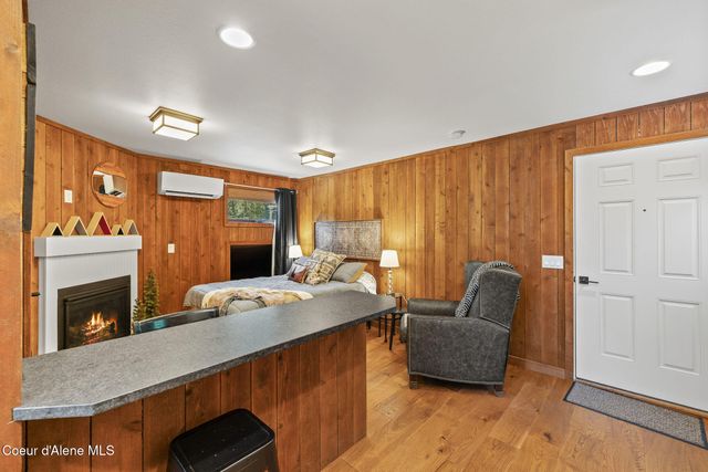 7308 E Greyridge Rd, Athol, ID 83801