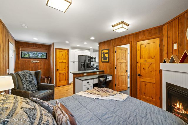 7308 E Greyridge Rd, Athol, ID 83801