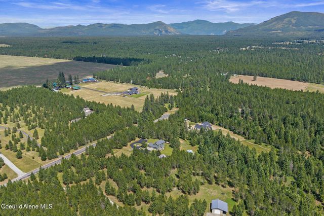 7308 E Greyridge Rd, Athol, ID 83801