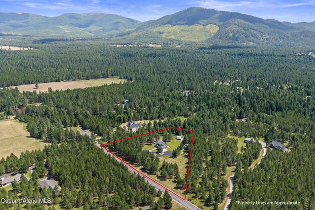 7308 E Greyridge Rd, Athol, ID 83801