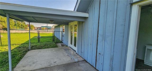 1320 Horseshoe Lane, Hackberry, LA 70645