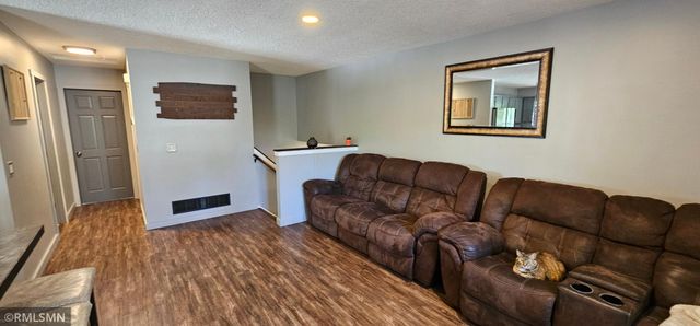3771 227th Court NW, Saint Francis, MN 55070