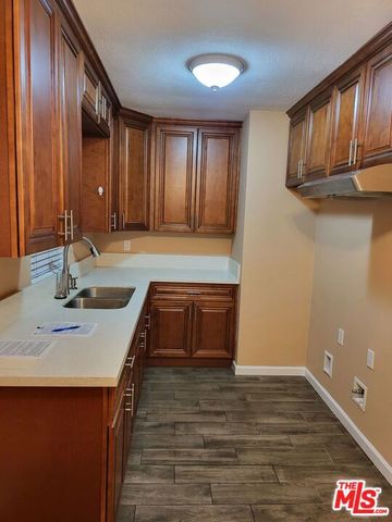 6636 Granger Avenue, Bell Gardens, CA 90201