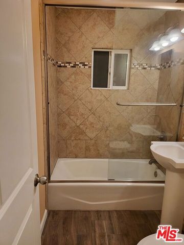 6636 Granger Avenue, Bell Gardens, CA 90201