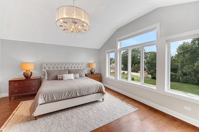 5622 Belmont Road, Downers Grove, IL 60516