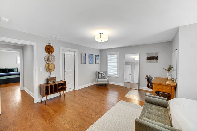 5622 Belmont Road, Downers Grove, IL 60516