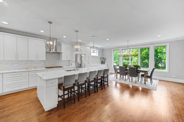 5622 Belmont Road, Downers Grove, IL 60516