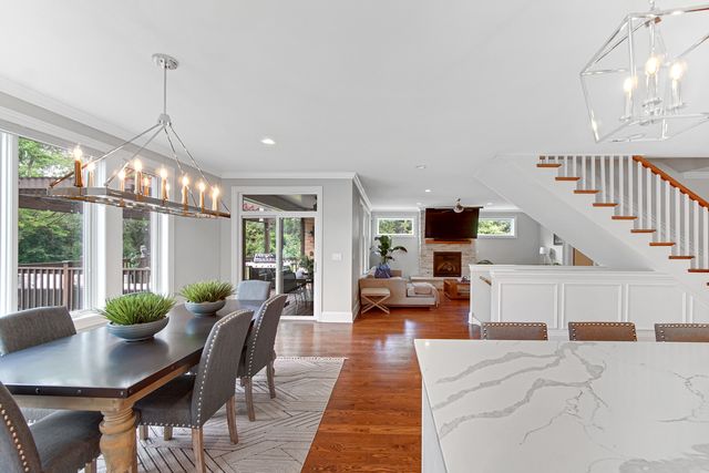 5622 Belmont Road, Downers Grove, IL 60516