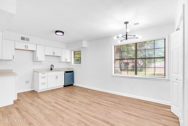 2919 Normandy Drive, Horn Lake, MS 38637