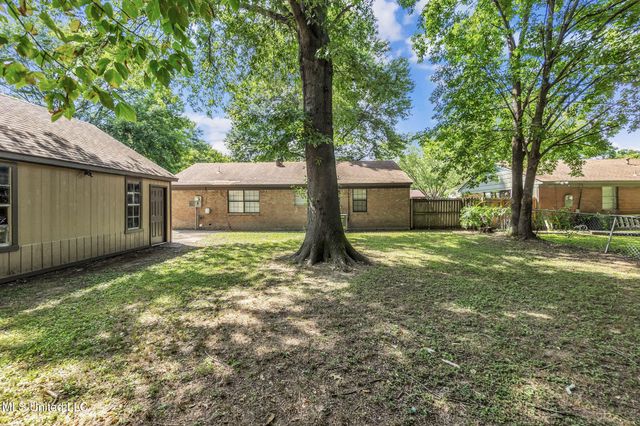 2919 Normandy Drive, Horn Lake, MS 38637