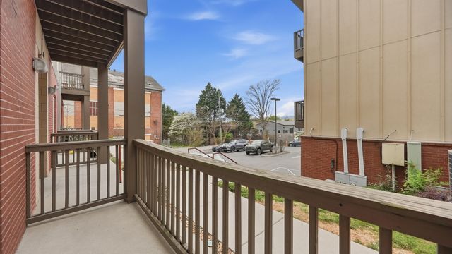 863 Flynn Street 104, Chattanooga, TN 37403