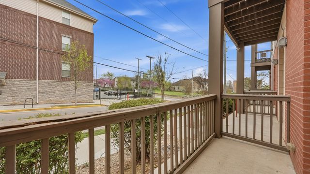 863 Flynn Street 104, Chattanooga, TN 37403