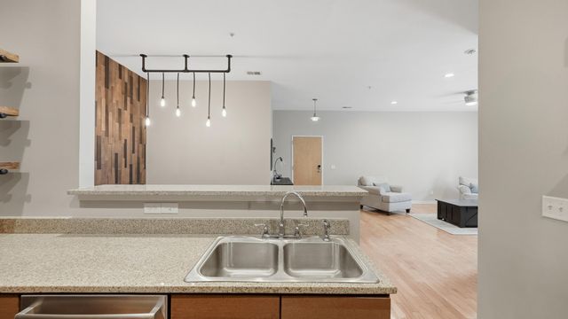 863 Flynn Street 104, Chattanooga, TN 37403