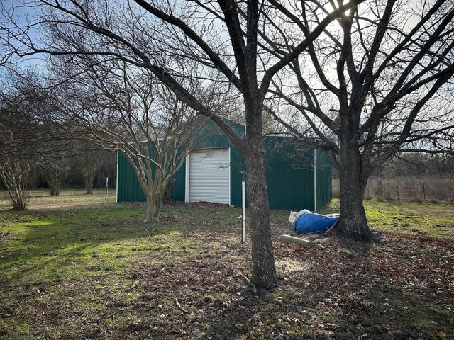 8099 W Interstate Highway 30, Cumby, TX 75433