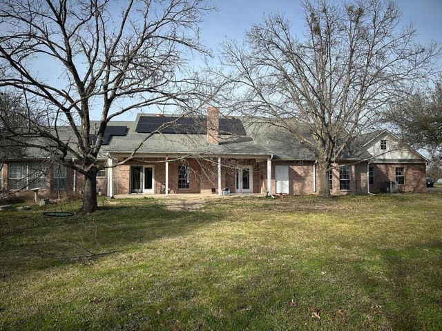 8099 W Interstate Highway 30, Cumby, TX 75433