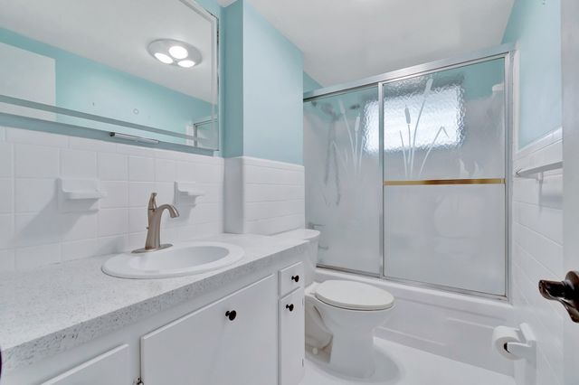 2161 NE 42nd Court, Lighthouse Point, FL 33064