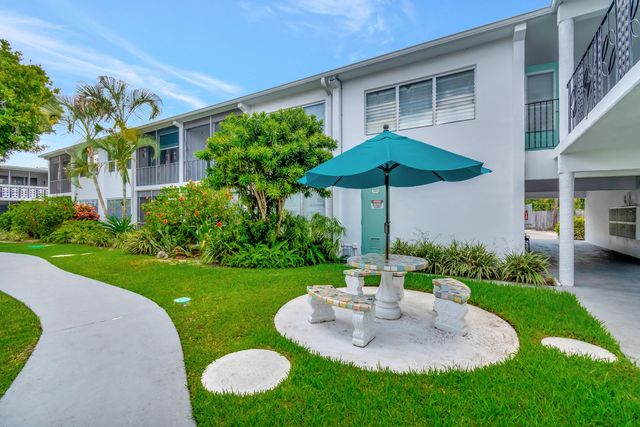 2161 NE 42nd Court, Lighthouse Point, FL 33064