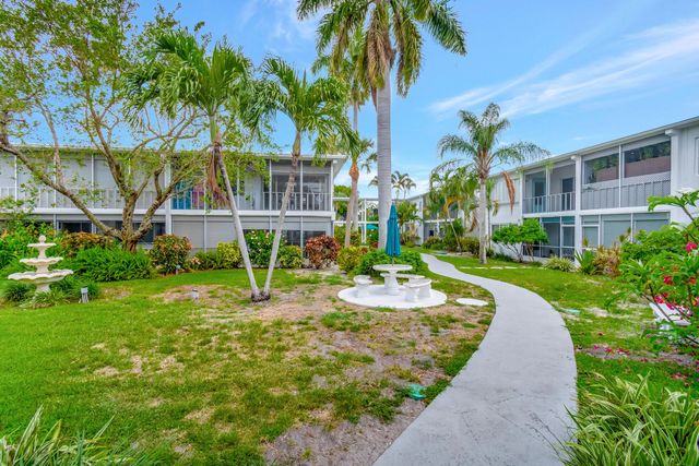 2161 NE 42nd Court, Lighthouse Point, FL 33064