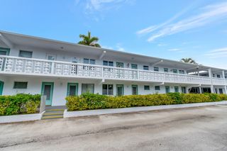 2161 NE 42nd Court, Lighthouse Point, FL 33064