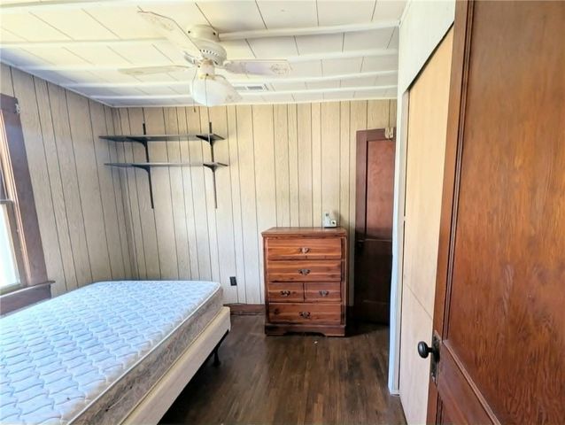 903 N Chestnut Street, Harrison, AR 72601