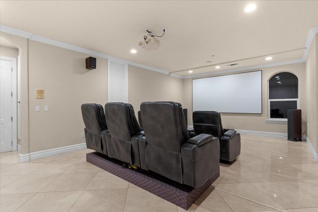 9570 S Canyon Ct, Orangevale, CA 95662