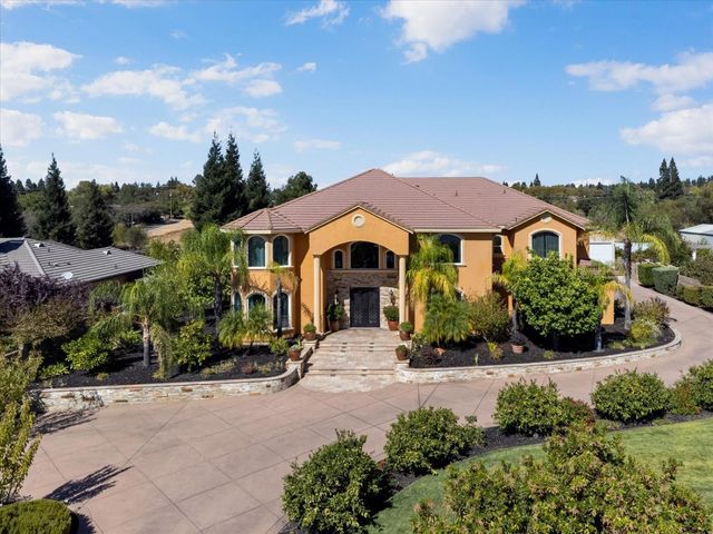 9570 S Canyon Ct, Orangevale, CA 95662