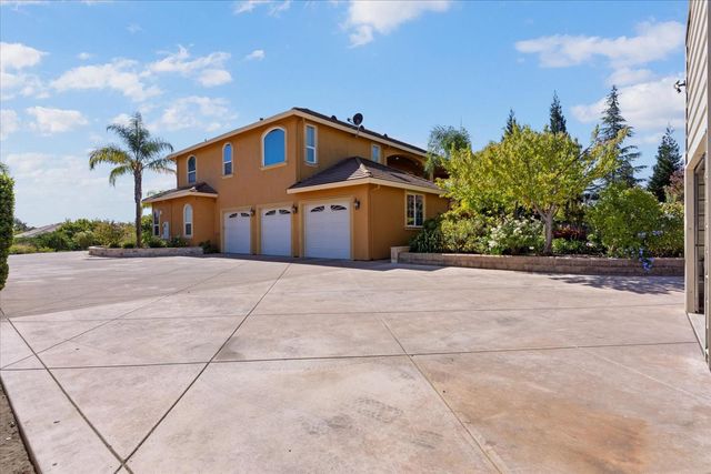 9570 S Canyon Ct, Orangevale, CA 95662