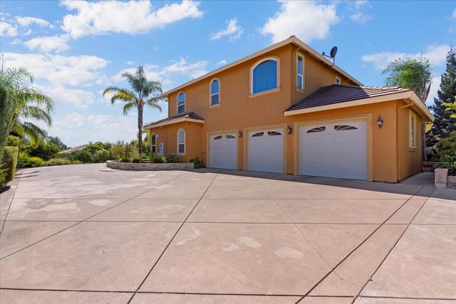 9570 S Canyon Ct, Orangevale, CA 95662
