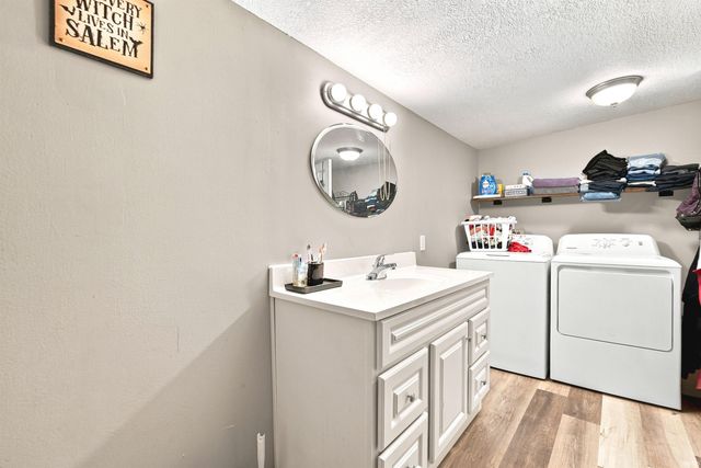 615 E Main Street, Butler, IN 46721