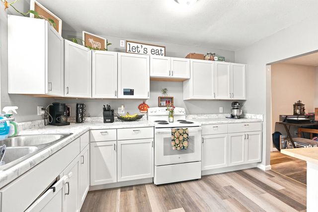615 E Main Street, Butler, IN 46721