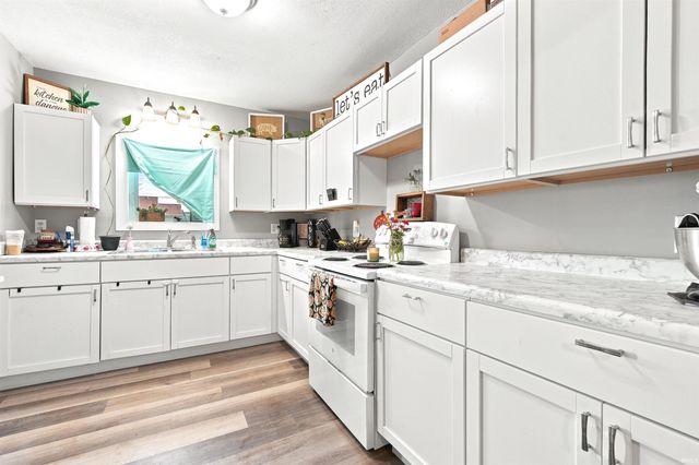 615 E Main Street, Butler, IN 46721