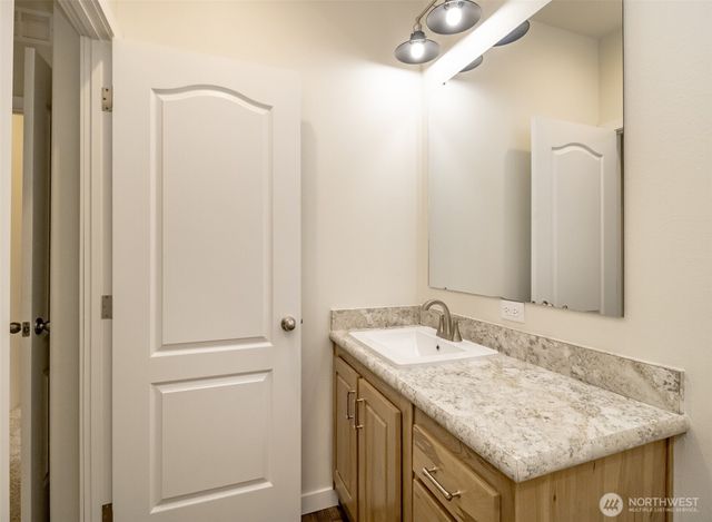 2611 S 288th Street #6, Federal Way, WA 98003