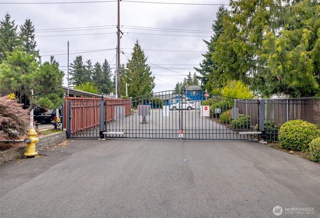 2611 S 288th Street #6, Federal Way, WA 98003