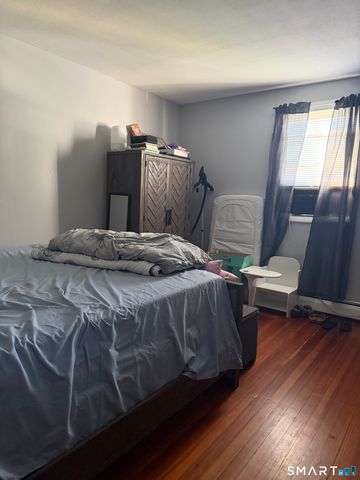 174 Cliff Street, Naugatuck, CT 06770