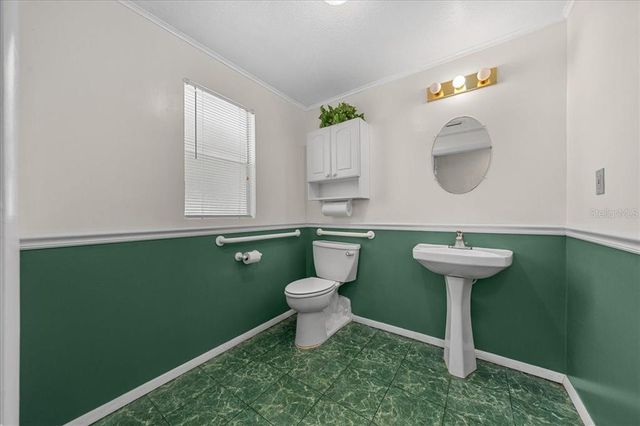 2206 SE 3RD AVENUE, Ocala, FL 34471