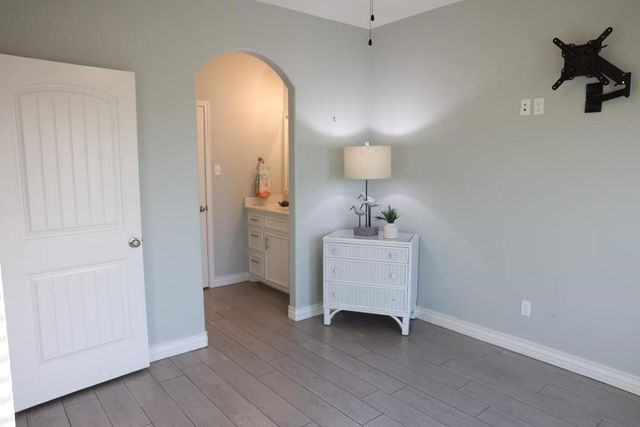 13 Southpointe, Rockport, TX 78382