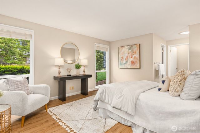 1011 Blue Heron Avenue NE, Bainbridge Island, WA 98110