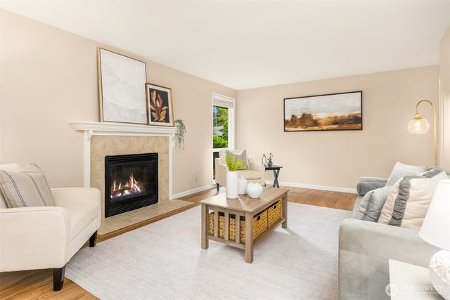 1011 Blue Heron Avenue NE, Bainbridge Island, WA 98110