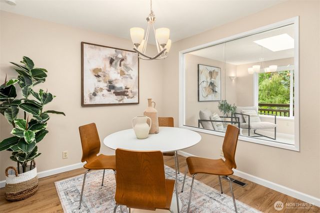 1011 Blue Heron Avenue NE, Bainbridge Island, WA 98110