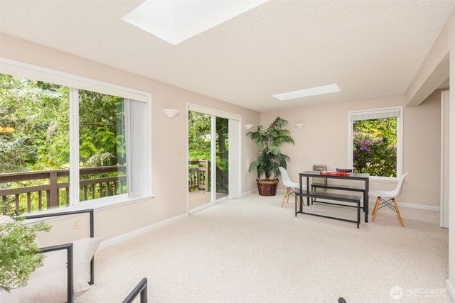 1011 Blue Heron Avenue NE, Bainbridge Island, WA 98110