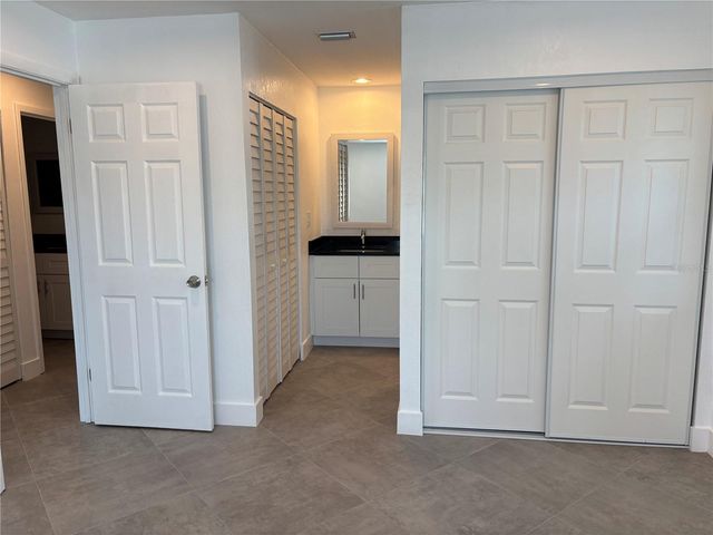 5815 ERIN LANE S D, St Petersburg, FL 33712