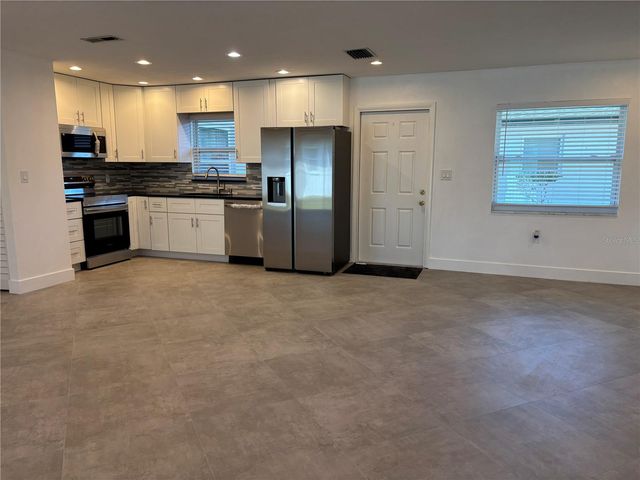 5815 ERIN LANE S D, St Petersburg, FL 33712