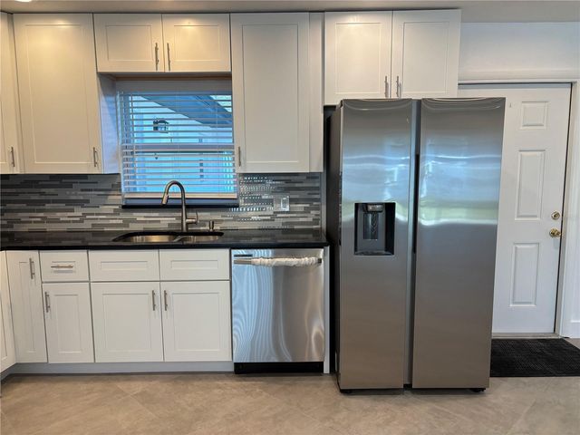 5815 ERIN LANE S D, St Petersburg, FL 33712