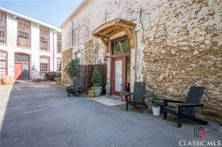 585 White Circle 33, Athens, GA 30605